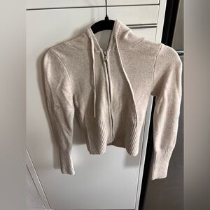 Gilly Hicks Women's Sweater